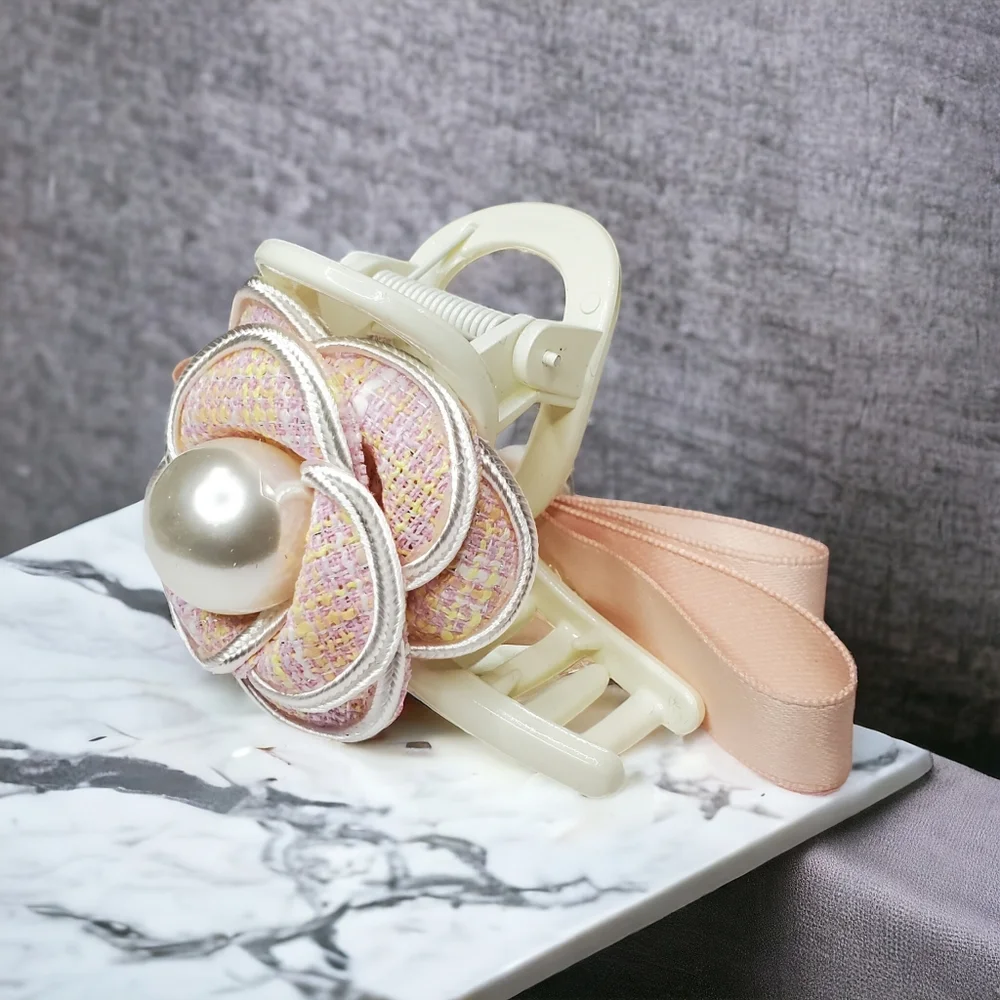 New Luxury Pink Tweed Camellia Pearl Bow Hair Claw Clip